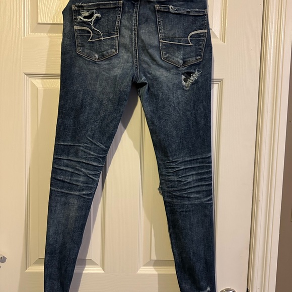 American Eagle 🦅 distressed jeans - Picture 4 of 6